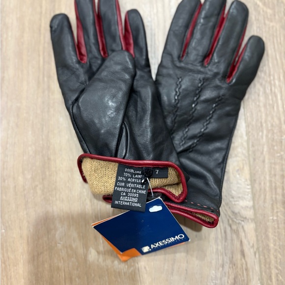 Black and Red Men's Leather Gloves - Picture 3 of 3